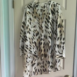 Chico's Black and Cream Boxy Tunic with Mandarin Collar